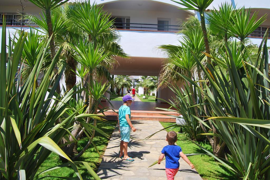 Vacanceole - Residence Sognu Di Rena San-Nicolao Exterior foto